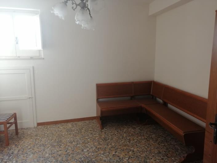 Image No.4-2 Bed Townhouse for sale