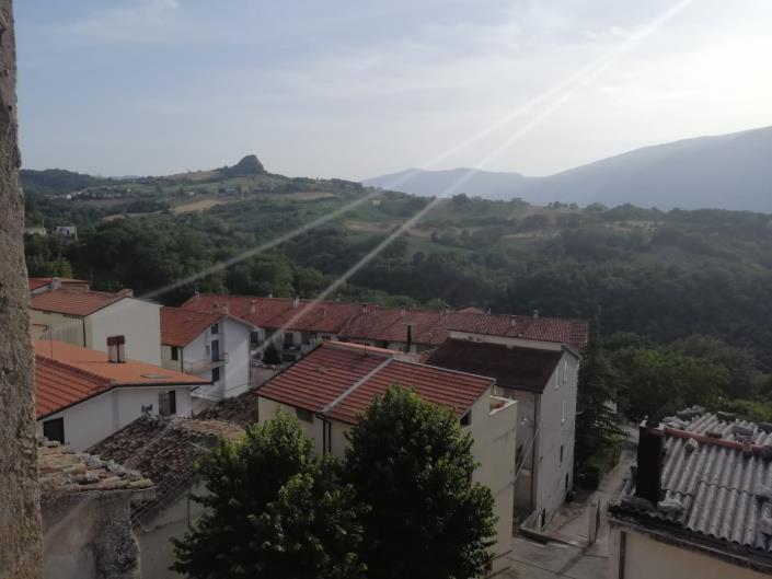 Image No.19-2 Bed Townhouse for sale