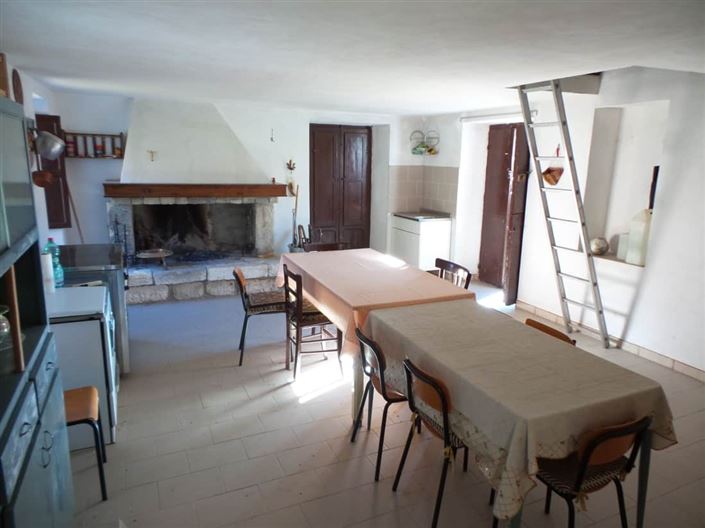 Image No.3-Villa / Détaché de 2 chambres à vendre à Fara San Martino