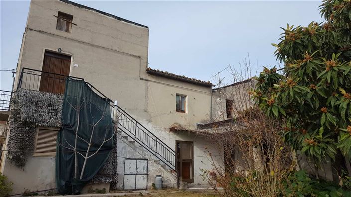 Image No.2-Villa / Détaché de 4 chambres à vendre à Casoli