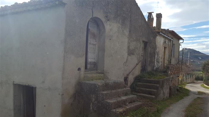 Image No.4-Villa / Détaché de 4 chambres à vendre à Casoli