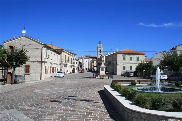 Image No.26-Villa / Détaché de 3 chambres à vendre à Giuliopoli