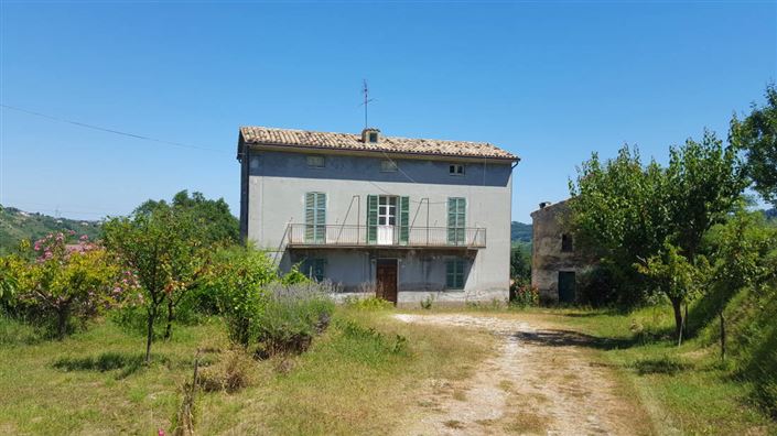 Image No.2-4 Bed Villa / Detached for sale