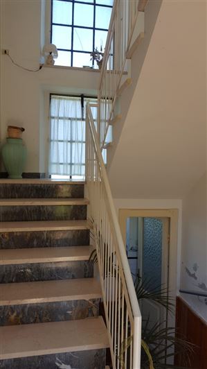 Image No.9-4 Bed Villa / Detached for sale