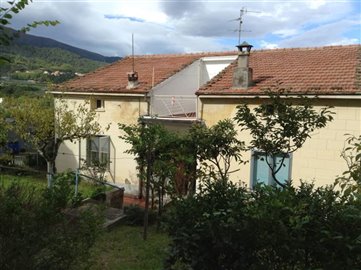 Villa / Détaché de 4 chambres à vendre à Guardiagrele
