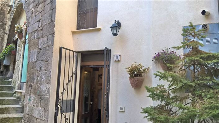 Image No.2-Maison de ville de 2 chambres à vendre à Pretoro