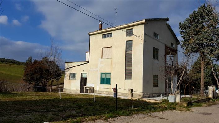 Image No.23-Villa / Détaché de 4 chambres à vendre à Abruzzes