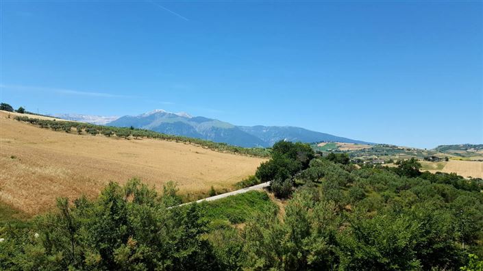 Image No.26-Villa / Détaché de 4 chambres à vendre à Abruzzes