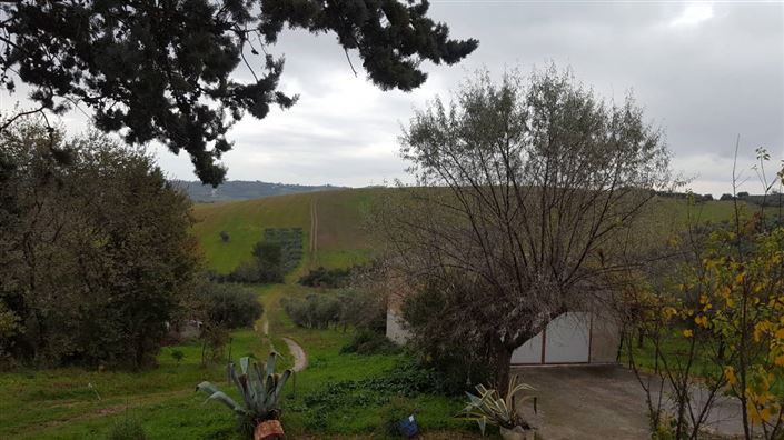 Image No.4-Villa / Détaché de 4 chambres à vendre à Abruzzes