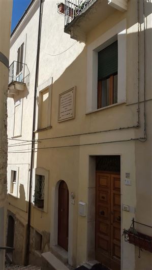 Image No.4-Maison de ville de 4 chambres à vendre à Casoli