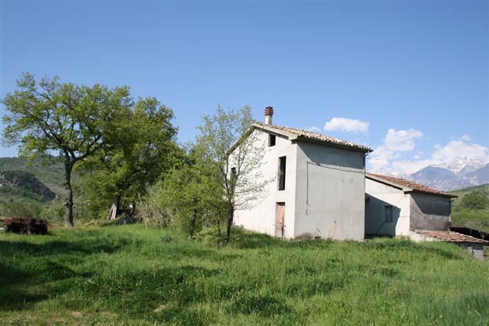 Image No.2-Villa / Détaché de 4 chambres à vendre à Roccascalegna