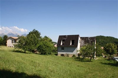 Villa / Détaché de 5 chambres à vendre à Torricella Peligna