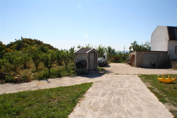 Image No.26-Villa / Détaché de 4 chambres à vendre à Torricella Peligna