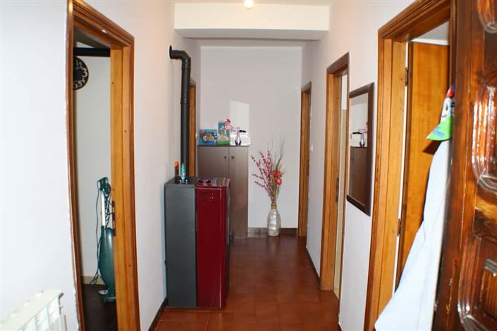 Image No.4-Villa / Détaché de 4 chambres à vendre à Torricella Peligna