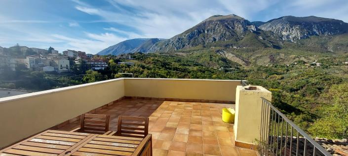 Image No.2-Maison de ville de 3 chambres à vendre à Palombaro