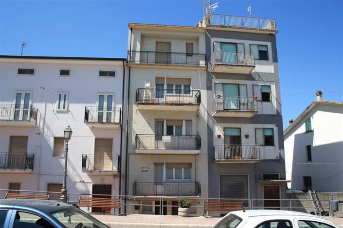 Image No.2-Maison de ville de 3 chambres à vendre à Gessopalena