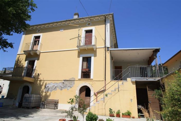 Image No.1-Villa / Détaché de 4 chambres à vendre à Palombaro