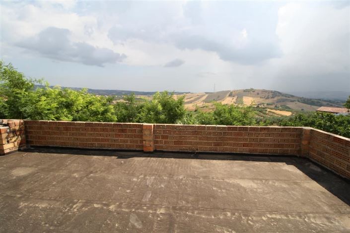 Image No.26-Villa / Détaché de 4 chambres à vendre à Lanciano