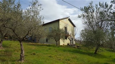 Villa / Détaché de 3 chambres à vendre à Palombaro