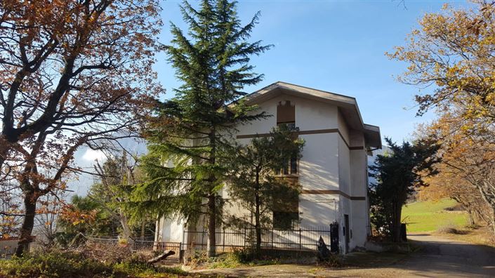 Image No.1-Villa / Détaché de 4 chambres à vendre à Guardiagrele