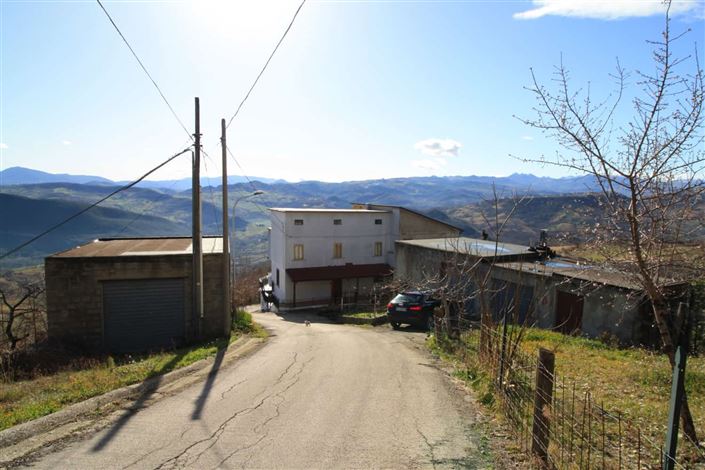 Image No.2-Maison de 3 chambres à vendre à Palombaro