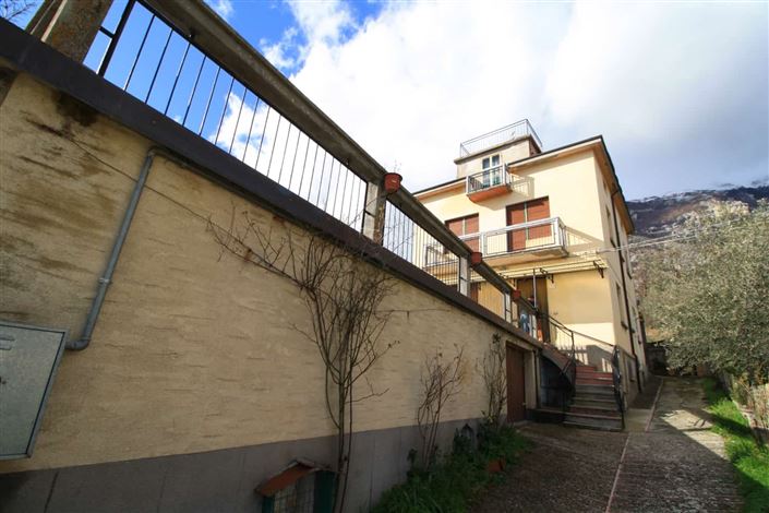 Image No.6-Villa / Détaché de 4 chambres à vendre à Lama Dei Peligne