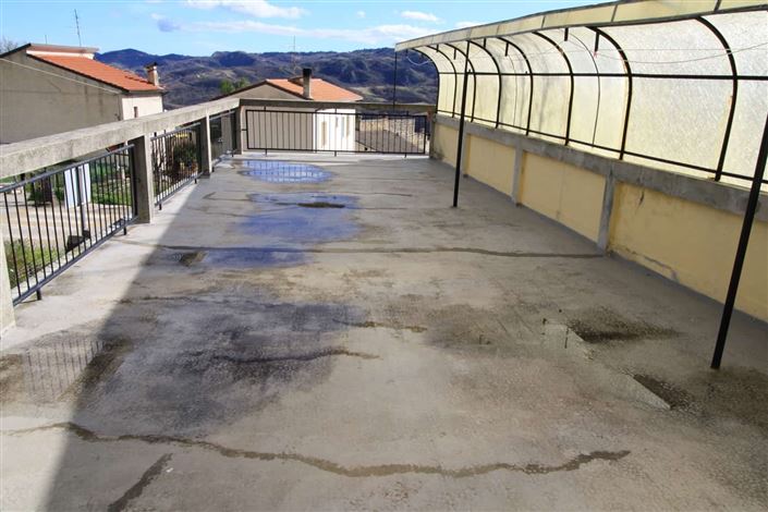 Image No.24-Villa / Détaché de 4 chambres à vendre à Lama Dei Peligne