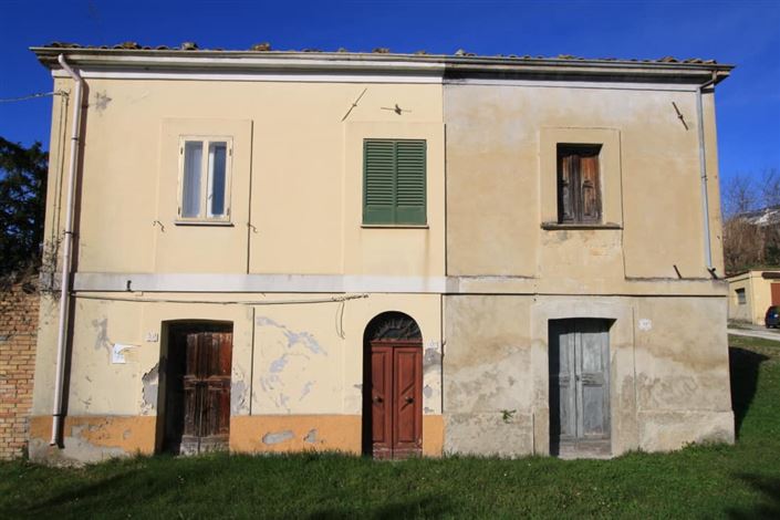 Image No.1-Villa / Détaché de 4 chambres à vendre à San Martino sulla Marrucina