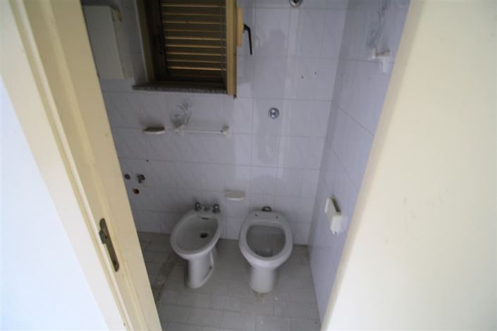 Image No.6-4 Bed Villa / Detached for sale