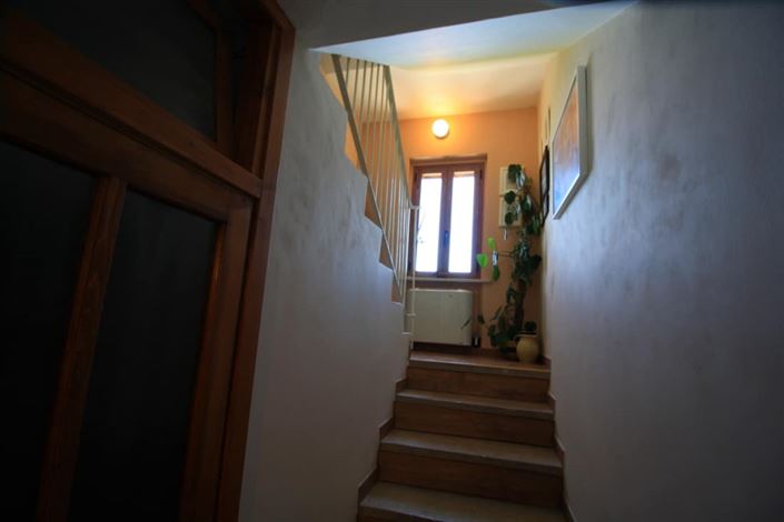 Image No.24-3 Bed Townhouse for sale