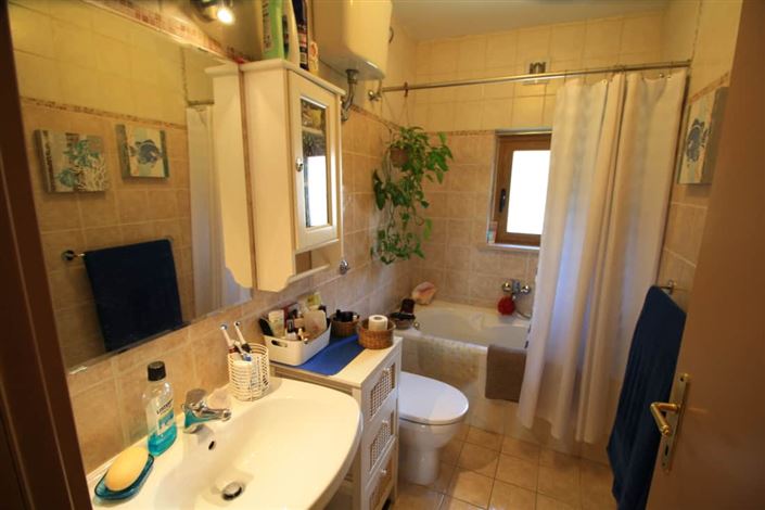 Image No.26-3 Bed Townhouse for sale