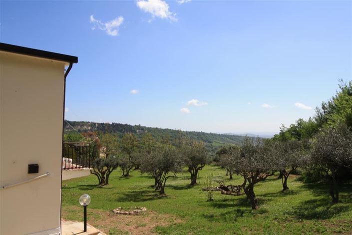 Image No.38-3 Bed Villa / Detached for sale