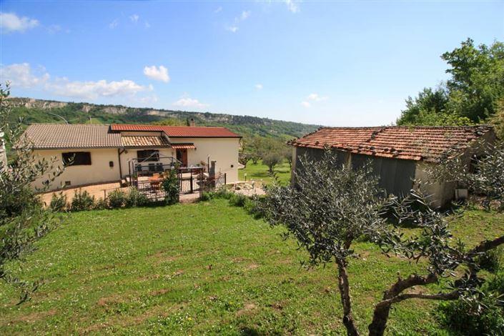 Image No.41-3 Bed Villa / Detached for sale