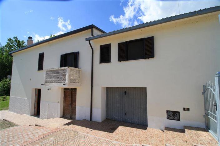 Image No.27-3 Bed Villa / Detached for sale