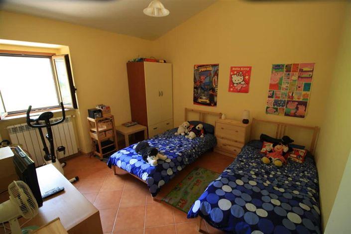 Image No.23-3 Bed Villa / Detached for sale