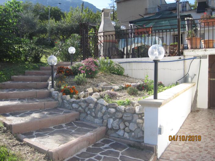 Image No.36-3 Bed Villa / Detached for sale