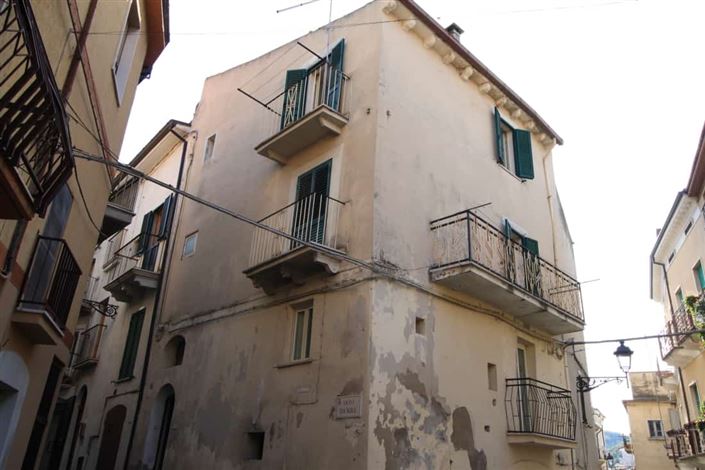 Image No.3-Maison de ville de 2 chambres à vendre à Casoli