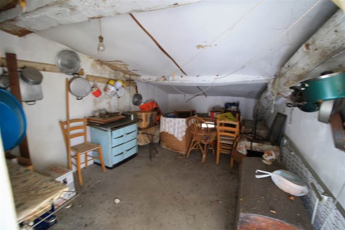 Image No.19-2 Bed Townhouse for sale