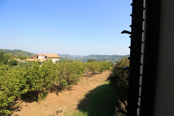 Image No.15-2 Bed Villa / Detached for sale