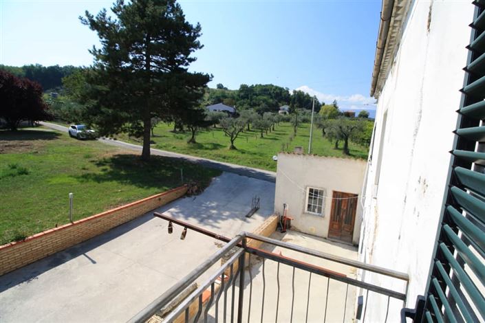 Image No.18-2 Bed Villa / Detached for sale