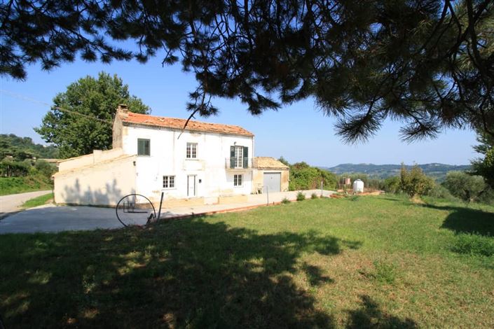 Image No.25-2 Bed Villa / Detached for sale