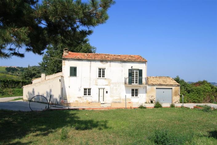 Image No.29-2 Bed Villa / Detached for sale