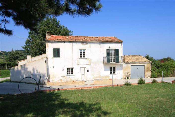 Image No.5-2 Bed Villa / Detached for sale