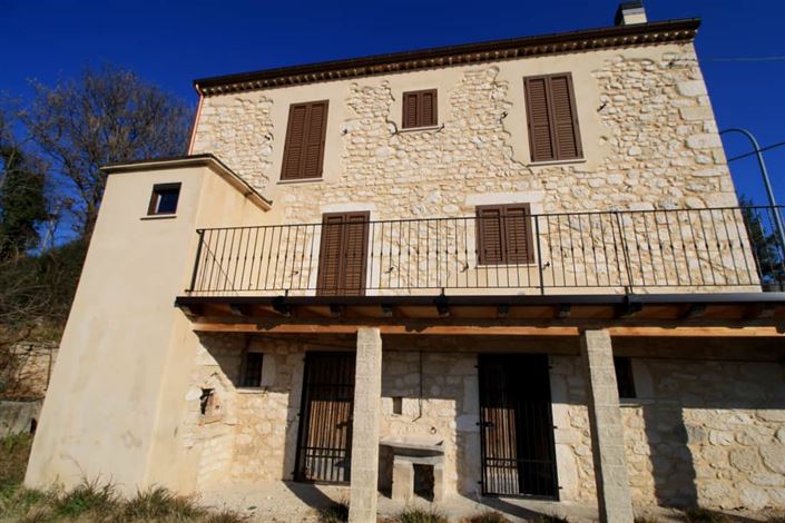 Image No.4-4 Bed Villa / Detached for sale