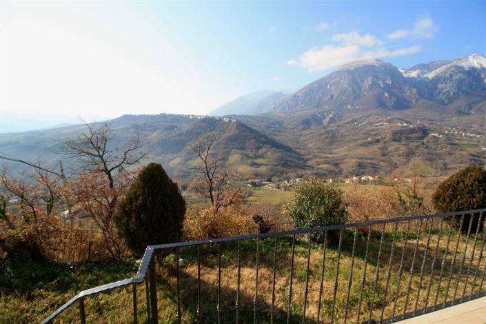 Image No.9-4 Bed Villa / Detached for sale