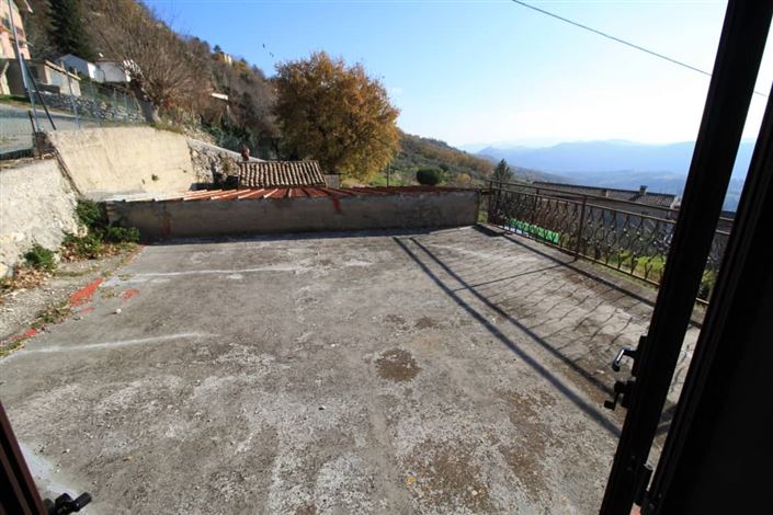 Image No.24-4 Bed Villa / Detached for sale