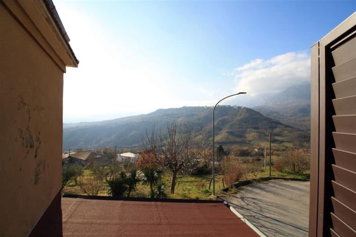 Image No.18-4 Bed Villa / Detached for sale