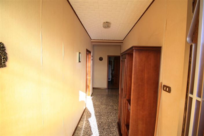 Image No.16-4 Bed Villa / Detached for sale