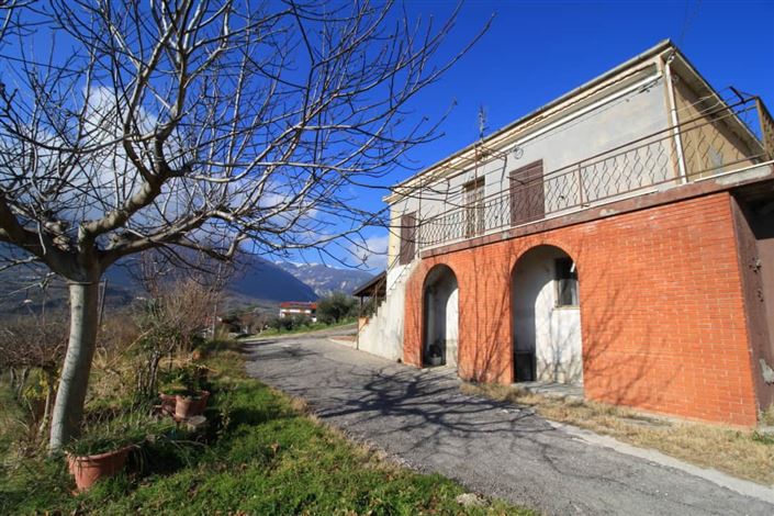 Image No.3-4 Bed Villa / Detached for sale