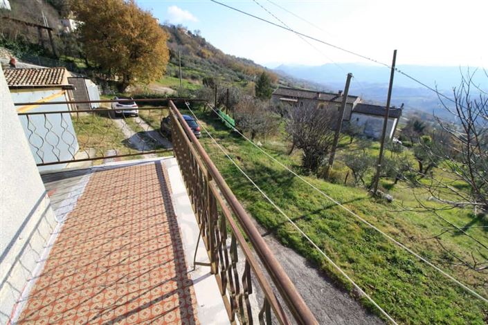 Image No.25-4 Bed Villa / Detached for sale